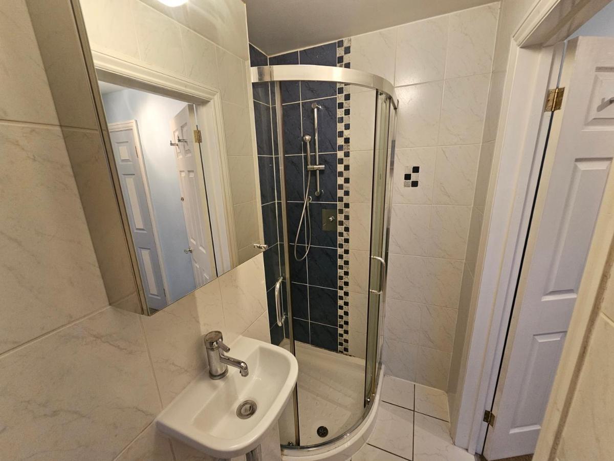 Large 4 Bedrooms Golders Green Londres Exterior foto
