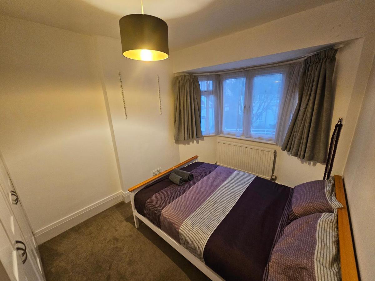 Large 4 Bedrooms Golders Green Londres Exterior foto